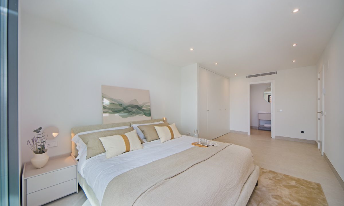 Master-Bedroom